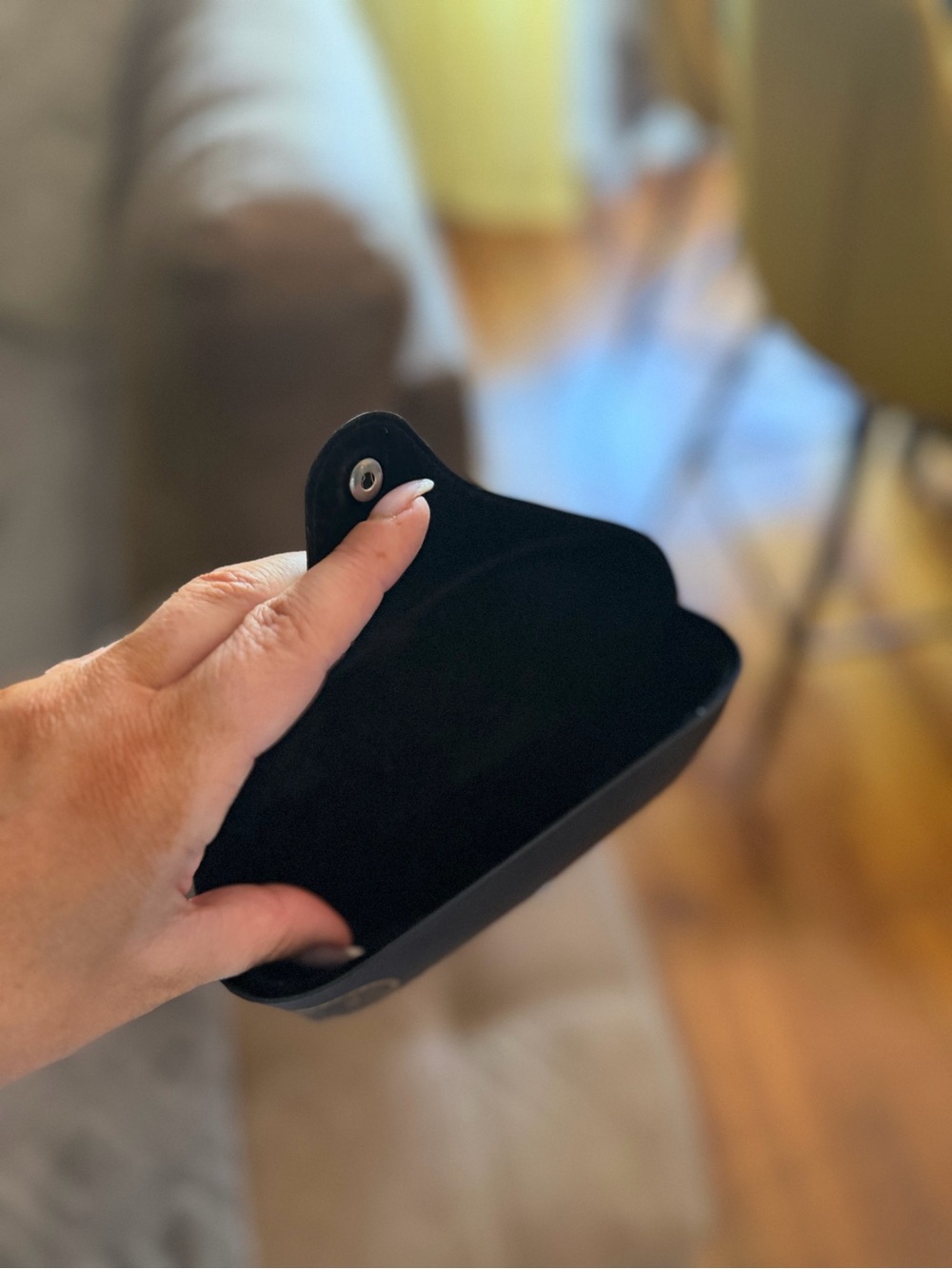 Ray-Ban Black Leather Sunglasses Case - Picture 3 of 3